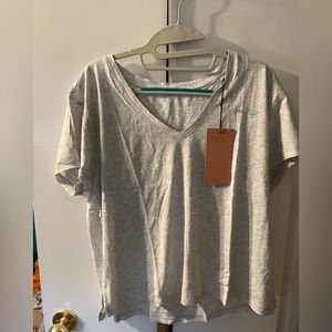 Girlfriend collective Sea Salt Eva V-neck Tee